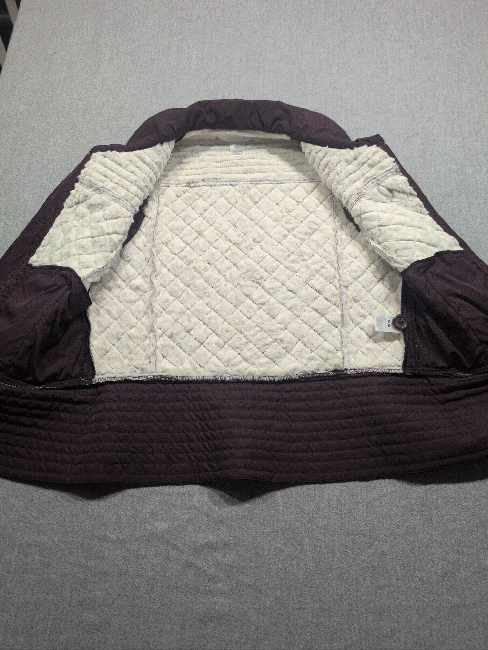 LUA quilted vest plum - Picture 3 of 9